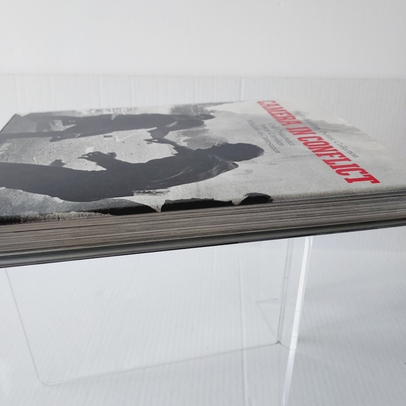 •Camera in Conflict - The Hulton Getty Picture Collection by Nick Yapp - Picture 5 of 12